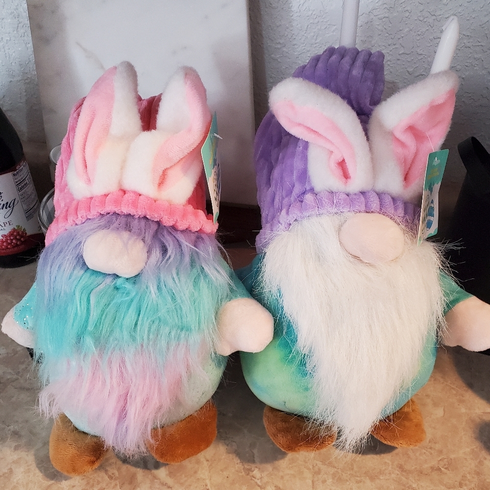 Easter bunny dwarfs